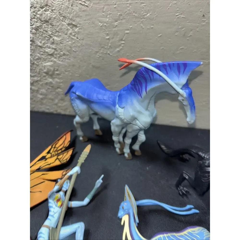 Disney World of Avatar Pandora Toy Collectable Mini Action Figures Set Of 6